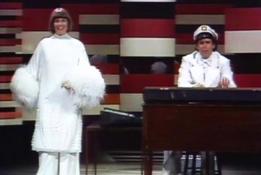 The Captain and Tennille Footage from Bob Hope Show and Specials