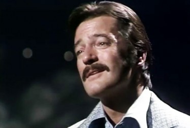 Robert Goulet Footage from Bob Hope Show and Specials
