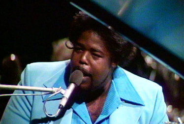 BARRY WHITE Footage from TopPop